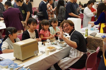 ロータリーメンバーによる無料『味噌玉作り』たくさんの子ども達が来てくれました。