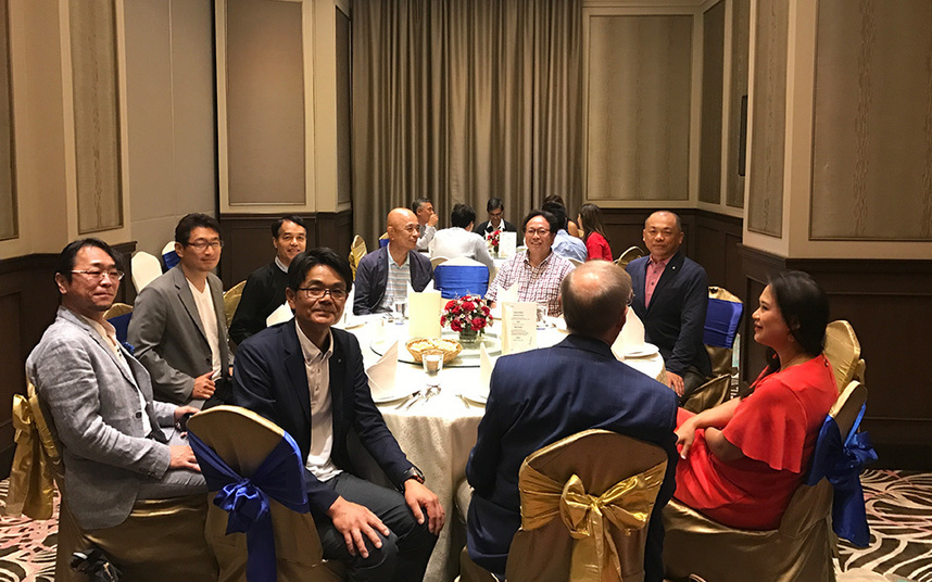 例会にも6名で参加しました