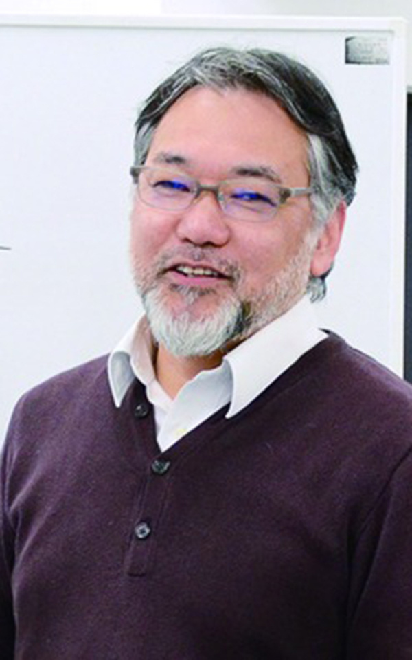 文田 聖ニ 氏（美術家・美術講師）