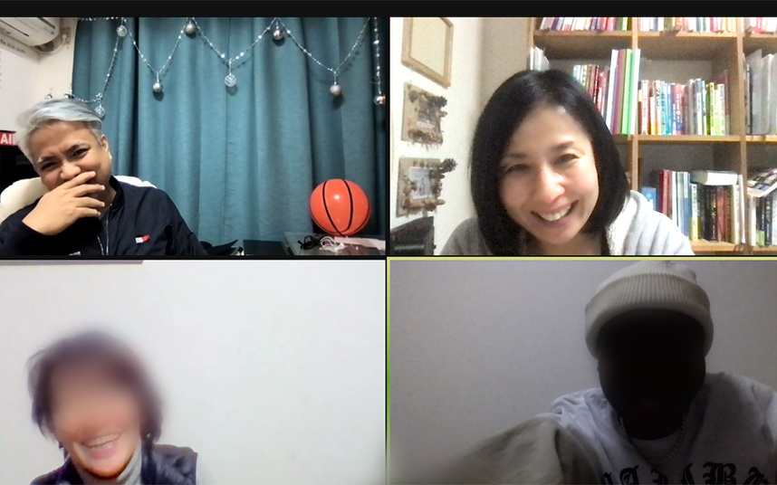 ブレイクアウトルーム中、毎月ボランティアを招き日本語を話す機会を設けている