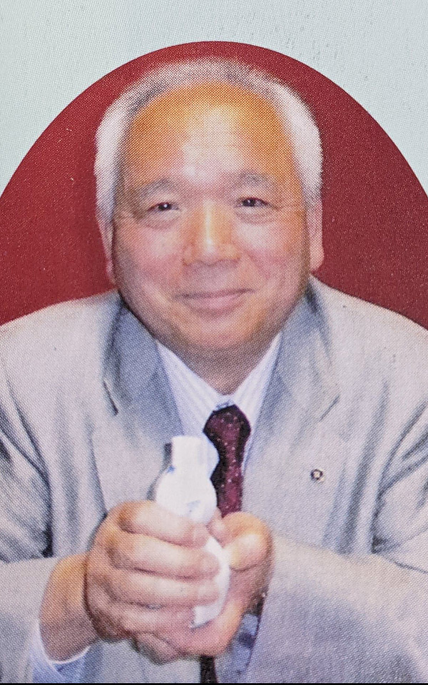 河野 坦司 氏