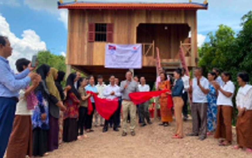 カンボジアにおける洪水災害後の復興事業