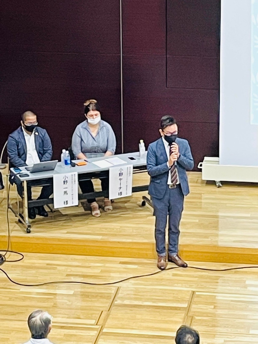 開会のあいさつを述べる今長国際奉仕委員長