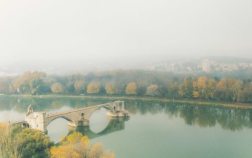 アヴィニョンの橋(1997年撮影)