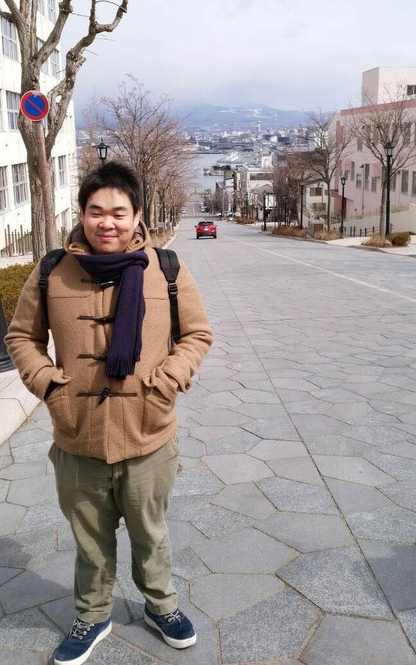 田嶋 晴樹 会員 (2720 Japan O.K. ロータリーEクラブ 奉仕プロジェクト社会奉仕委員・有限会社かじか庵)