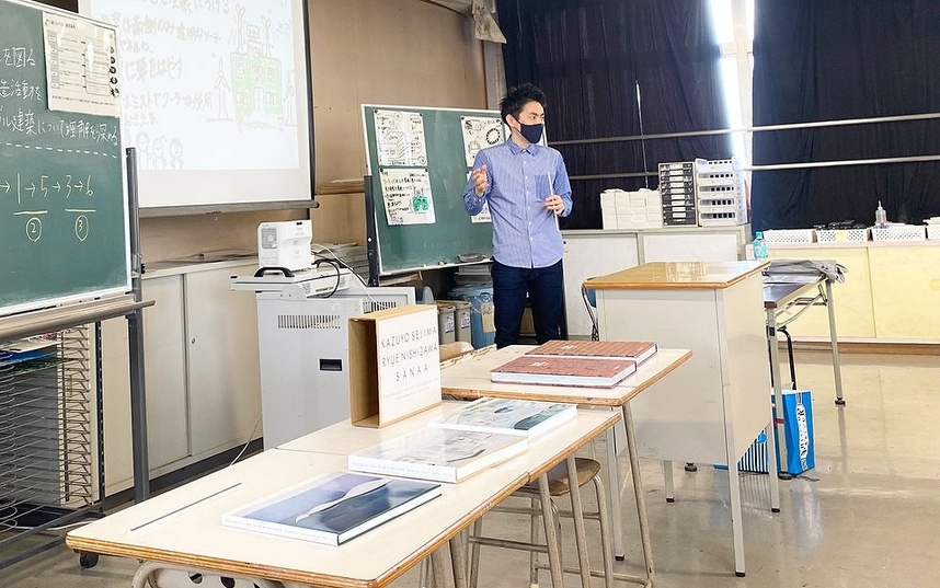 松⽥⽒に授業に参加していただいた時の様⼦