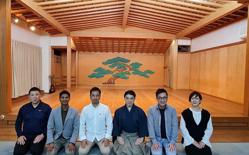 左から松岡会員、スチッタ会員、私、武田会員、今長会員、神鳥幹事