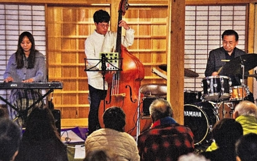 「四時軒の夕べ」のジャズコンサート