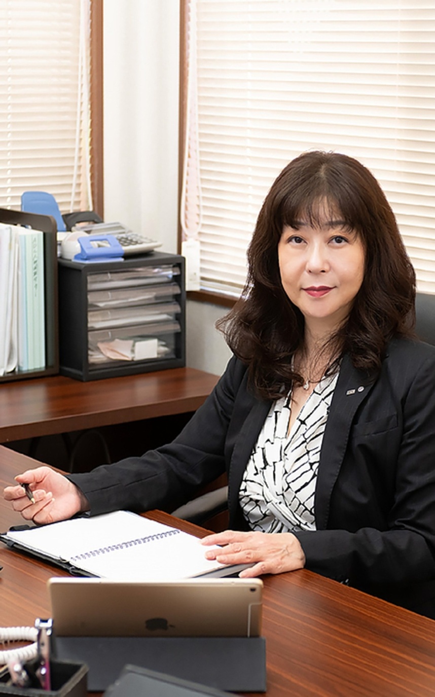 四⽅ 美由紀 会員 （2720 Japan O.K. ロータリーEクラブ・株式会社A.D.C.代表・しろくま着物百貨店株式会社 代表）