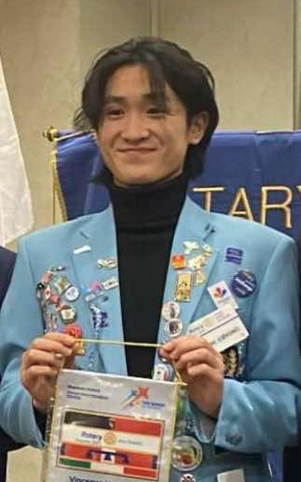 倉迫 諄 氏 （ロータリー青年交換留学生）