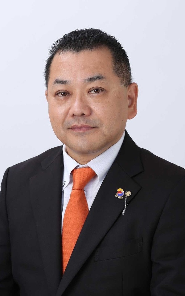 松富 智春 会員（2720 JAPAN O.K. ロータリーEクラブ ・Management・Support株式会社 代表取締役）