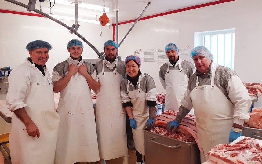 『ピエール・オテイザ社』で3年間勤務