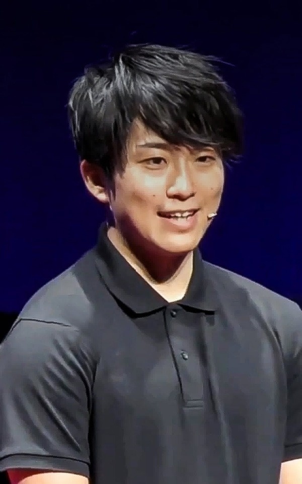  大村 詠一 氏 （糖尿病アドボカシーグループDicHub 共同代表・エアロビックダンスクラブTeamOHMURA 副代表・公益社団法人日本エアロビック連盟 理事・大津町教育委員会 教育委員)
