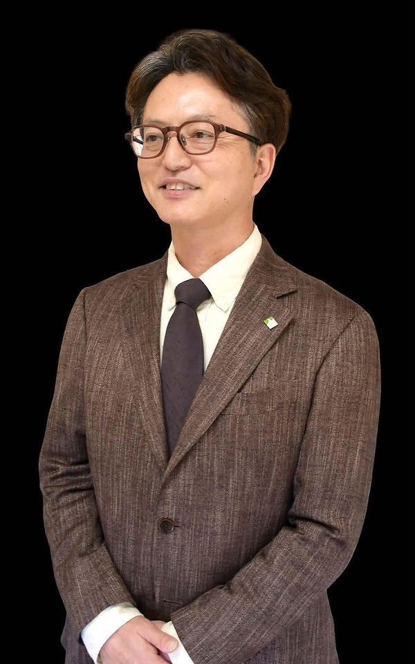 宮迫 賢太郎 会員 （2720 Japan O.K.ロータリーEクラブ・ロイヤルクリーナー ㈱リファイン大分 代表取締役）